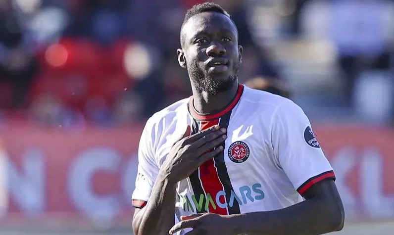 Süper Lig'de yılın transferi! Mbaye Diagne'yi açıkladılar