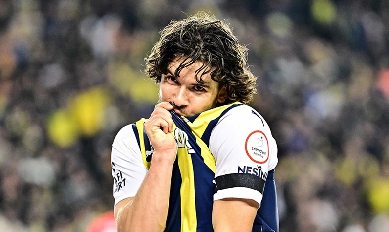 Son dakika... Fenerbahçe, Ferdi Kadıoğlu transferini resmen açıkladı