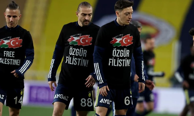 Eski futbolcu Mesut Özil, Siyonistleri kudurttu! Sosyal medya paylaşımı viral oldu