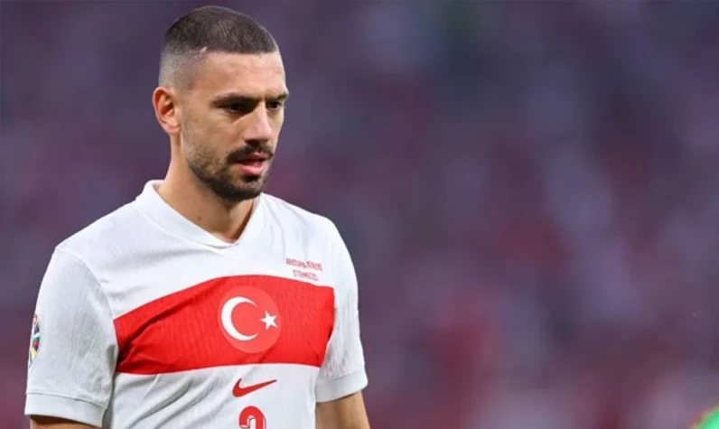 Avrupa'dan teklif yağıyordu! Milli futbolcu Merih Demiral kararını verdi