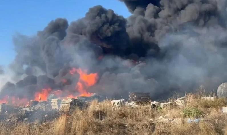 13 Eylül Arnavutköy'de yangın nerede, hangi mahallede çıktı?