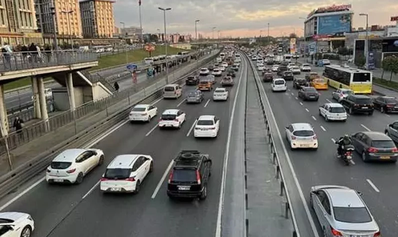 Araç sahipleri için o hizmetin bedeli belli oldu! İşte geçerli olacak fiyatlar...