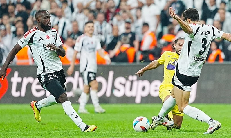 Beşiktaş'ın olay yaratan paylaşımı: Penaltı nedir? Ne zaman verilir?