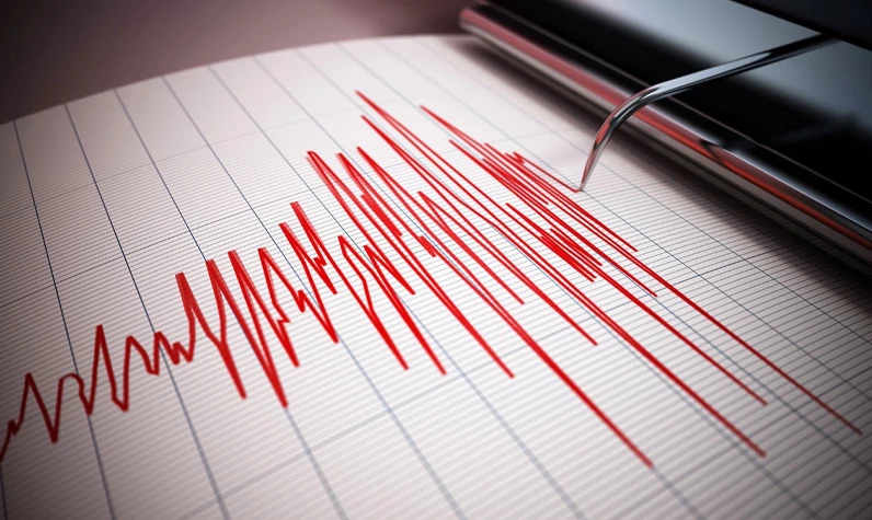 Bitlis'te korkutan deprem! AFAD son dakika kodu ile duyurdu: Vatandaşlar sokaklara döküldü