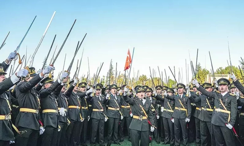 MSB'den teğmenlerin kılıçlı yeminine ilişkin yeni açıklama