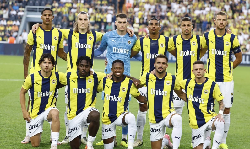 Fenerbahçe'nin Avrupa Ligi kadrosu belli oldu! 4 isim kesik yedi