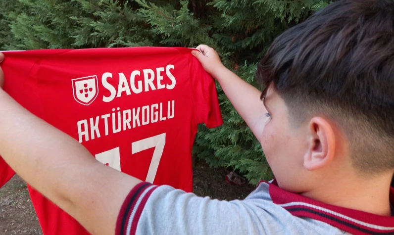 Kerem Aktürkoğlu’nun ayrılığı sonrası ağlamıştı: Benfica taraftarı sözünü tuttu