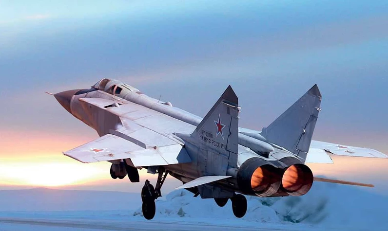 Savaş provası! Japon denizinde tarihi tatbikat: Rus Su-35'ler ve MiG-31BM'ler gökyüzünde