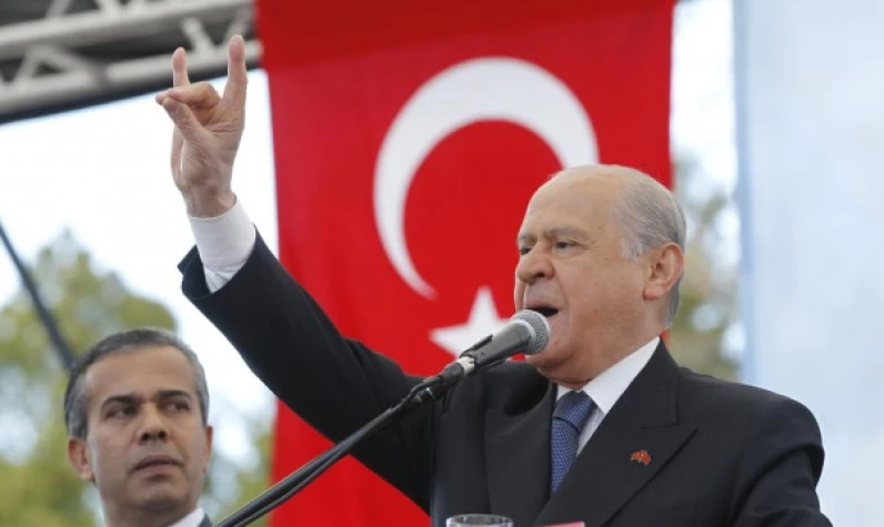 Kitabın ismi dikkat çekti! MHP lideri Devlet Bahçeli'nin hayatı kitap oluyor!