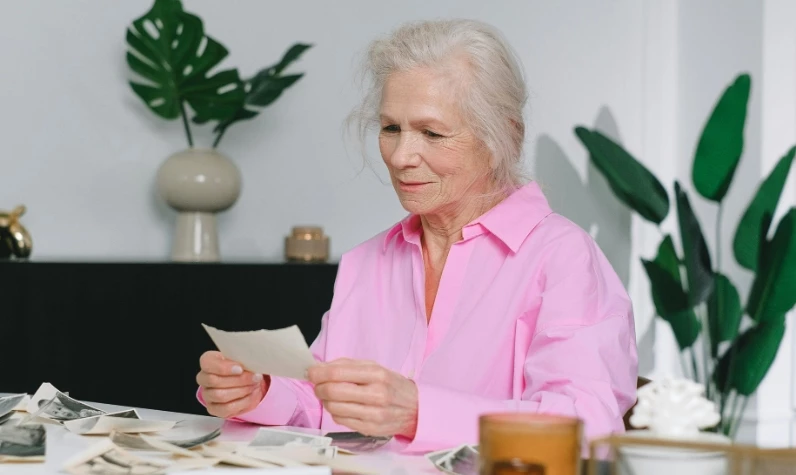 Alzheimerdan korunmak için bundan daha ucuz bir yöntem yok! Her gün 1 tane yiyen faydasını görüyor