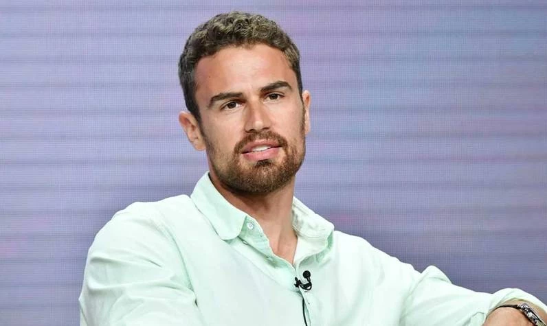 Theo James kimdir? Theo James hangi filmlerde oynadı?