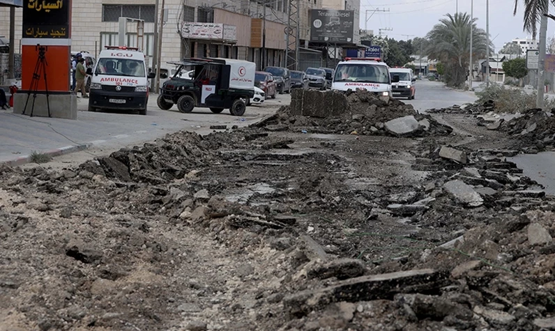 Katiller geri döndü: İşgal ordusu Tulkerim kentindeki hastaneleri kuşattı