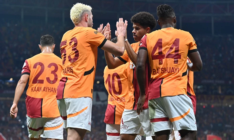 Galatasaray'dan Yunan ekibine onay çıktı! Geliyorlar