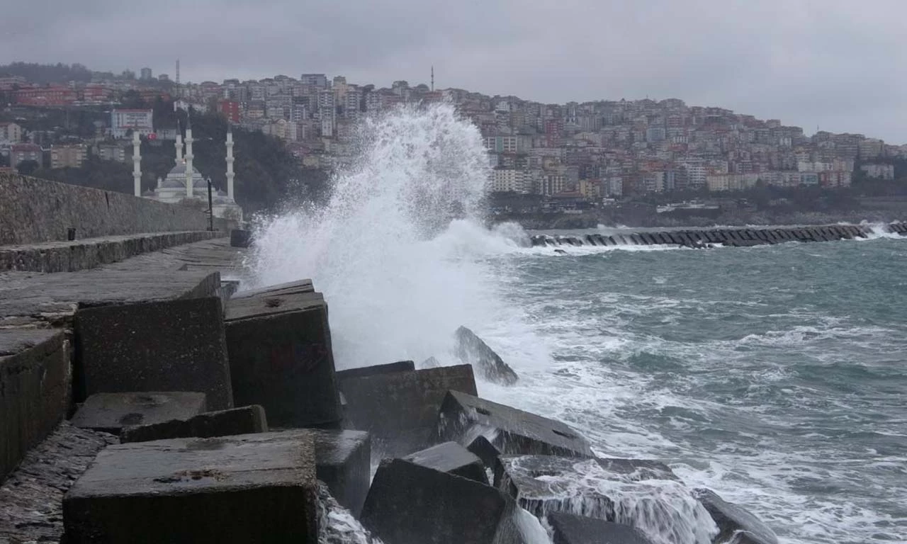 Zonguldak 30 Eylül okullar tatil mi? Pazartesi Zonguldak'ta okullara yağmur tatili var mı?