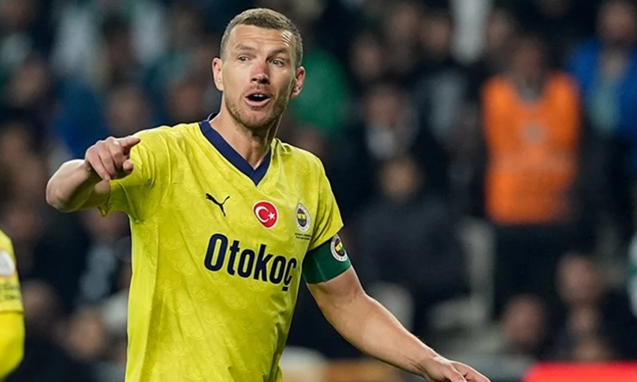 Dzeko'nun geleceği belli oldu! Fenerbahçe'den önemli karar...