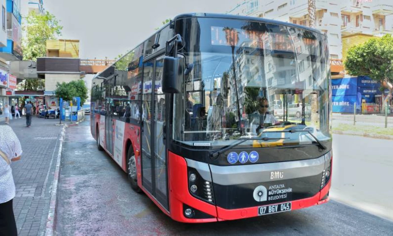 29 Ekim Antalya otobüsler bedava mı? Bugün Antalya'da toplu taşıma ücretsiz mi?