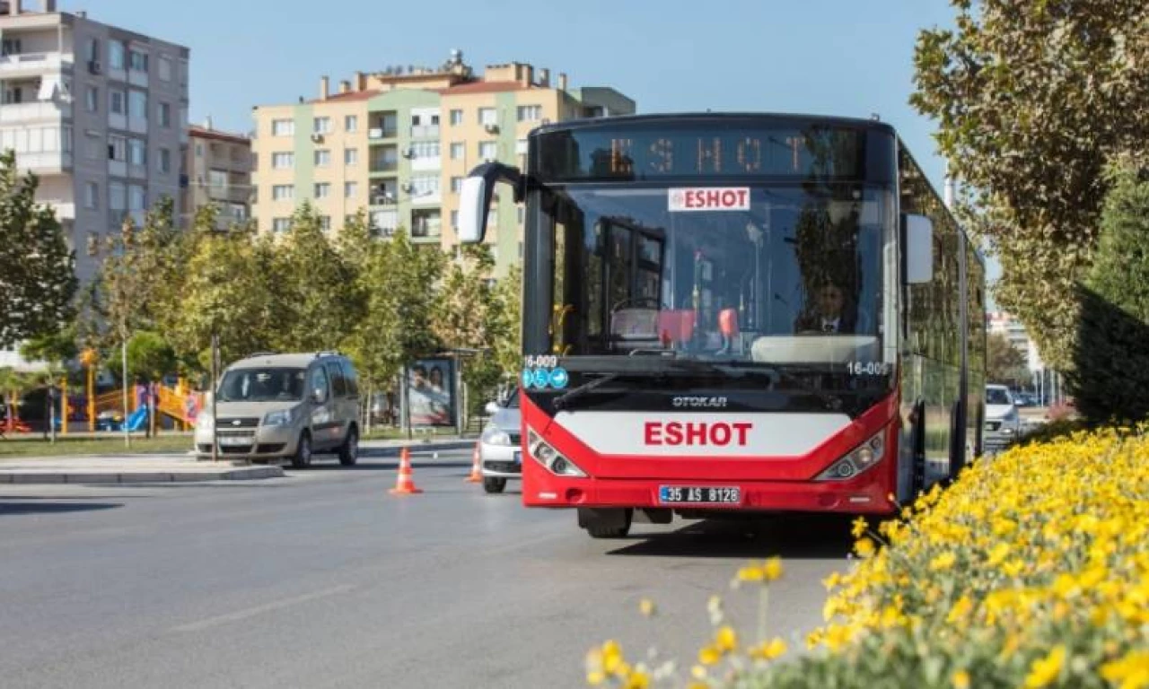 29 Ekim İzmir otobüsler indirimli mi, ücretsiz mi? Bugün ESHOT otobüsler 1 kuruş mu?