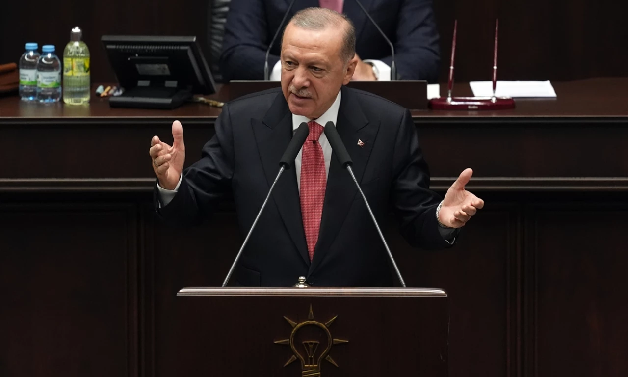 Cumhurbaşkanı Erdoğan'dan Özgür Özel'e: Rakı reklamı yapma