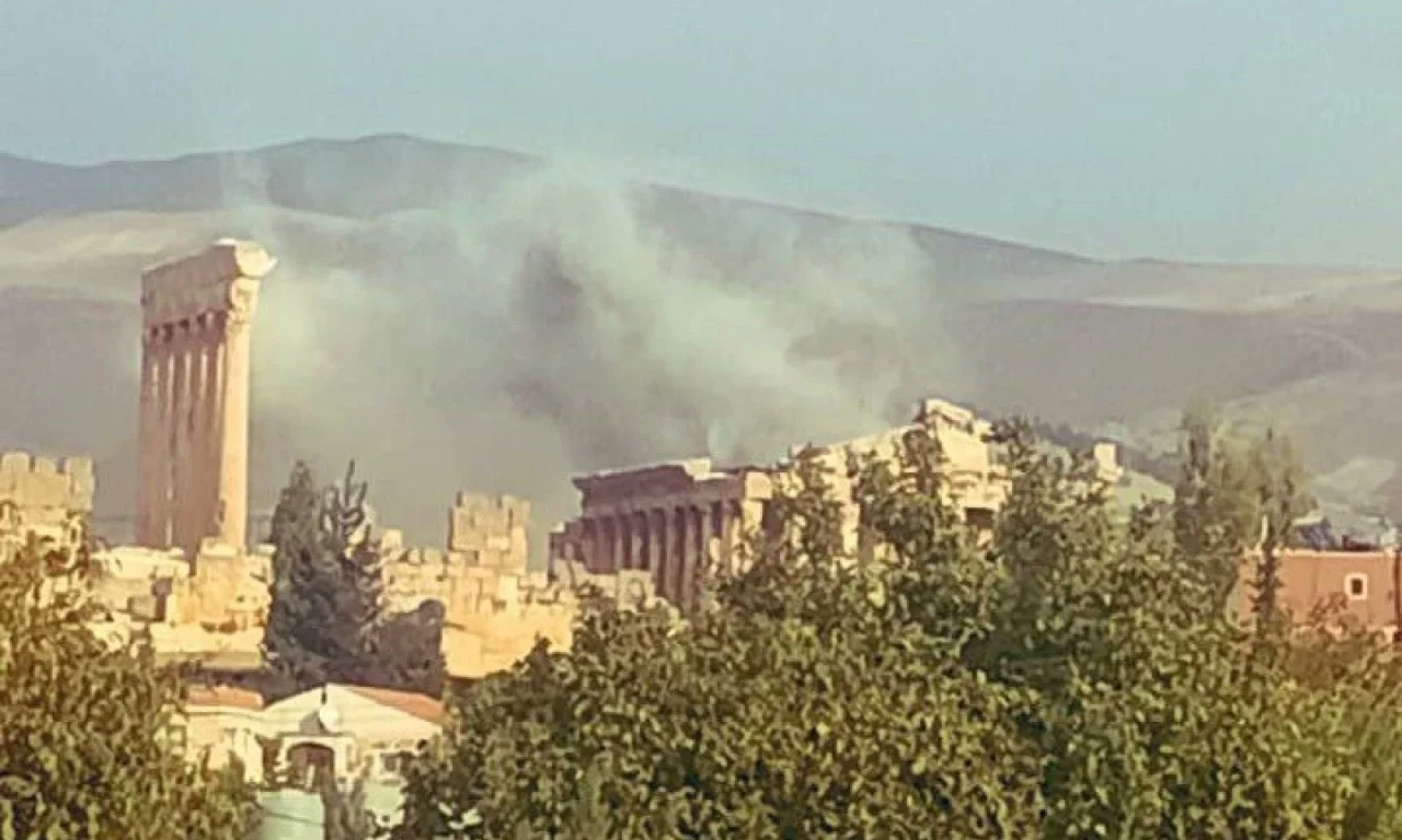 9 bin yıllık tarihi şehir tehdit altında! İşgalci İsrail, Lübnan'ın Baalbek kentini vurdu