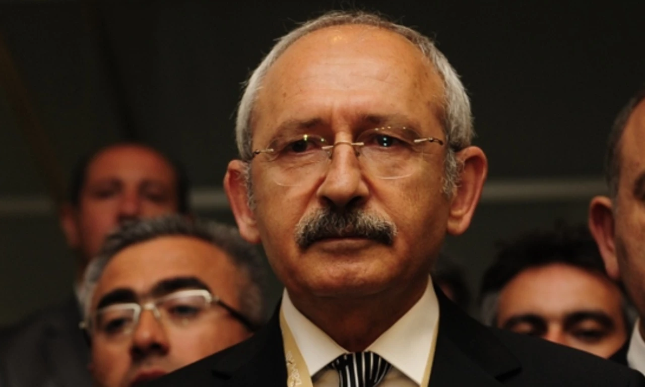 CHP'de soğuk savaş başladı: Kılıçdaroğlu'nun korumalarının yemekleri kesildi! Araçlarını geri verdi!