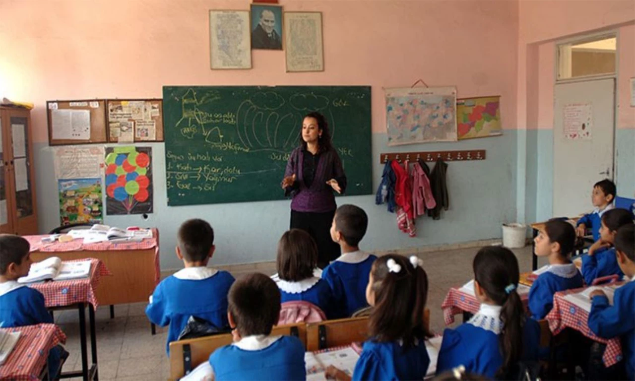 Öğretmenleri rahatlatan uygulama! MEB düğmeye bastı: Randevuyla okula gelecekler