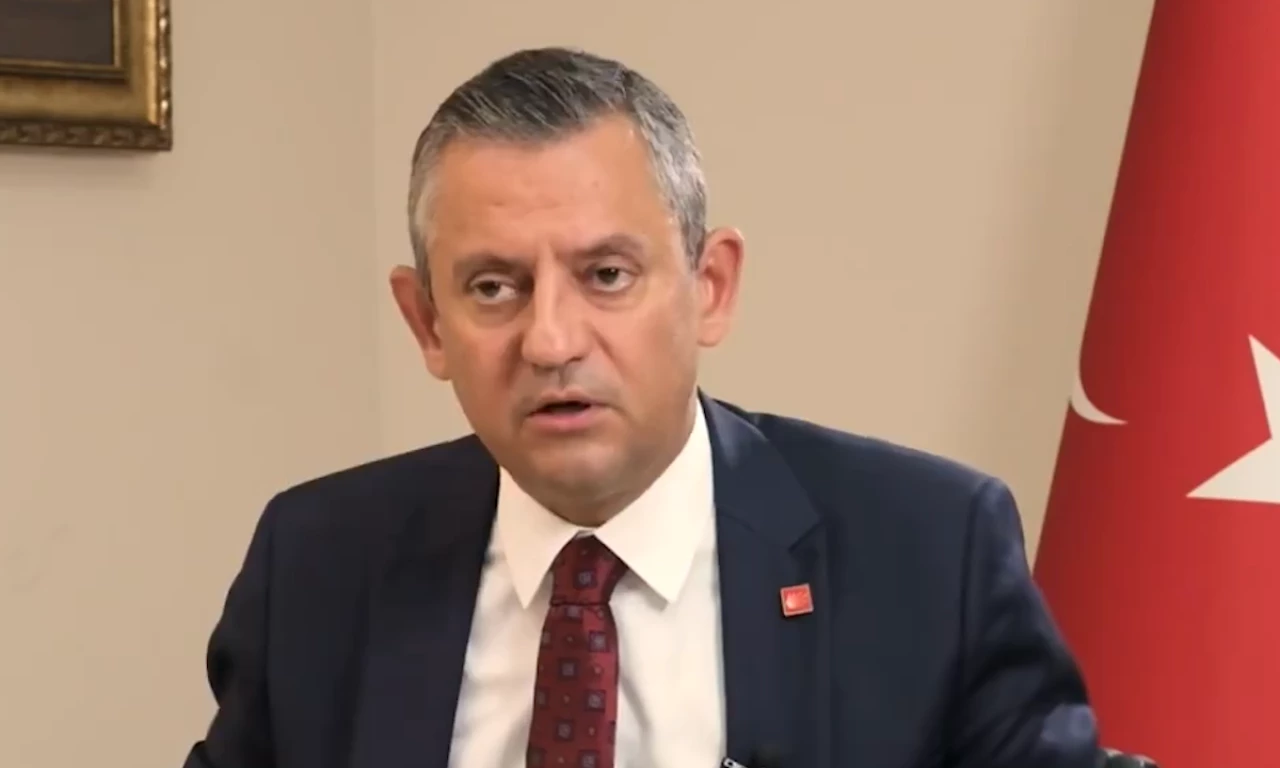 Özgür Özel: Erdoğan gelsin yine kalkarım