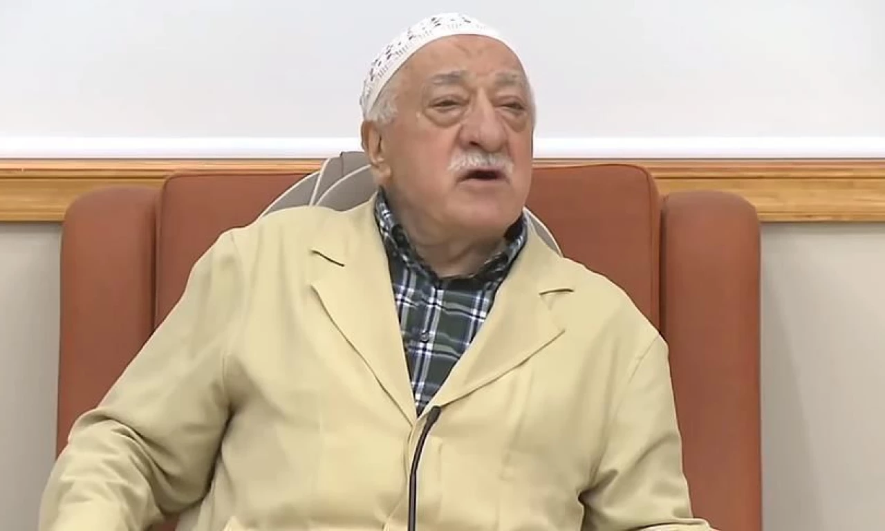 Bağlarını yıllar önce güçlendirdiler! FETÖ'cülerin kilise oyunu! İltica başvuruları reddedilince bakın hangi yolu denediler?