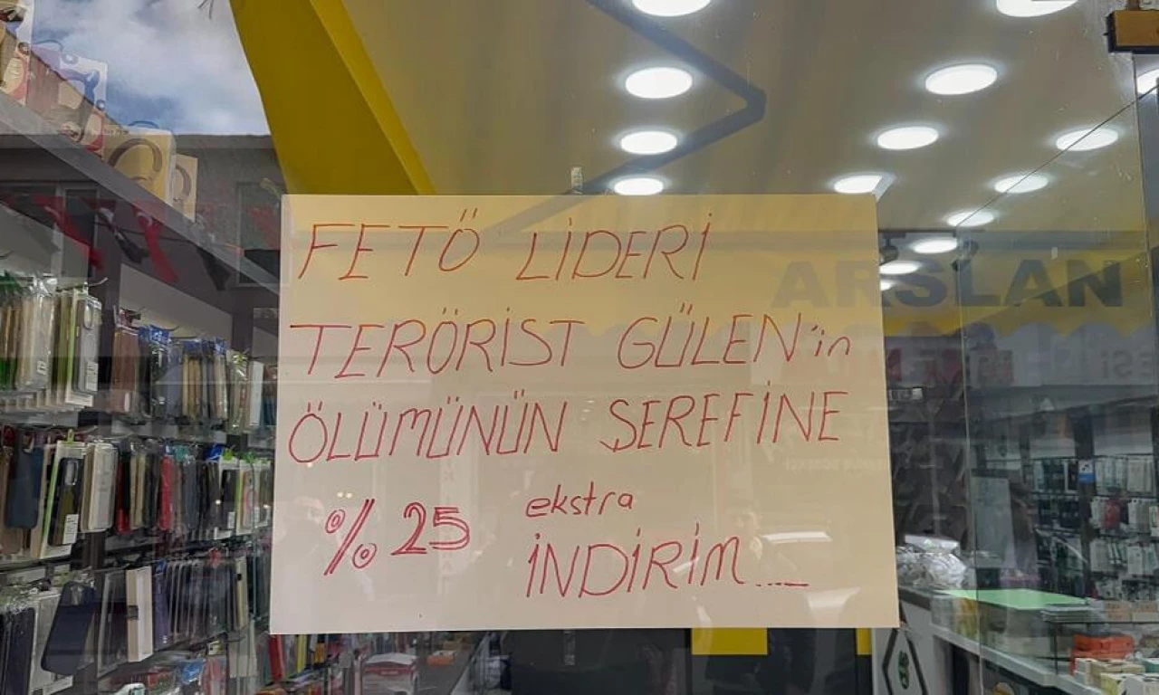 Esnaf 'darısı diğer hainlerin başına' diyerek duyurdu!Fethullah Gülen öldü, indirim kampanyası yaptı!