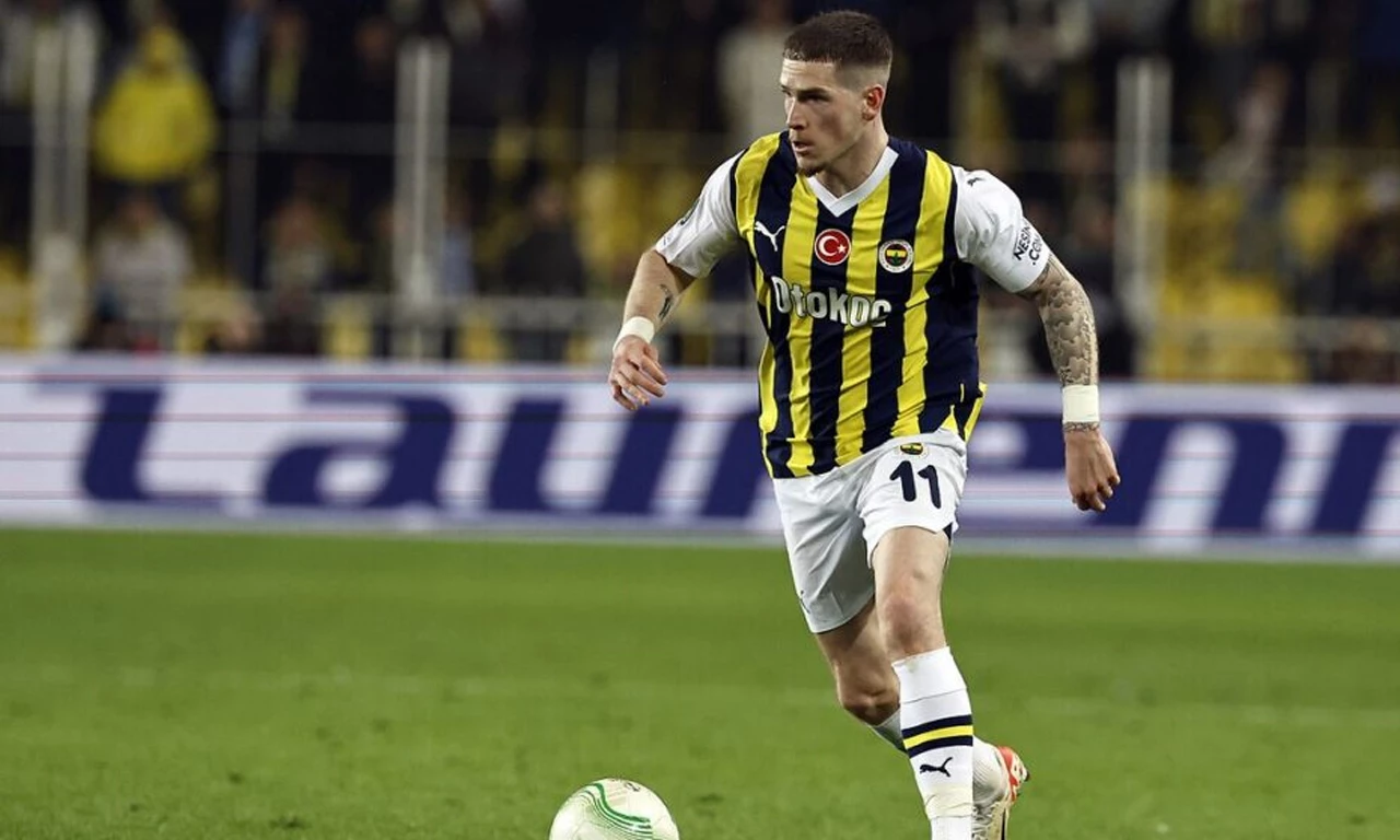 Fenerbahçe'de büyük şok: Ryan Kent dayak yedi! Hangi futbolcunun eşine mesaj attı?