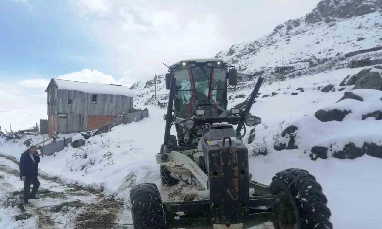 Yarın Trabzon 21 Ekim okullar tatil mi? Pazartesi Trabzon'da hangi ilçelerde okullara kar tatili var mı?