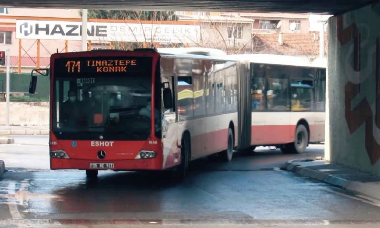 10 Kasım bugün İzmir'de otobüsler ücretsiz mi indirimli mi? ESHOT otobüs, metro 10 Kasım'da bedava mı?