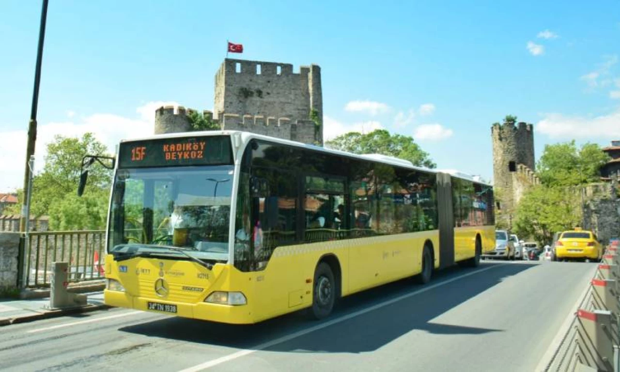 3 Kasım (Bugün) İstanbul'da otobüsler, metrobüs bedava mı? Maratona katılacaklara toplu taşıma ücretsiz mi?