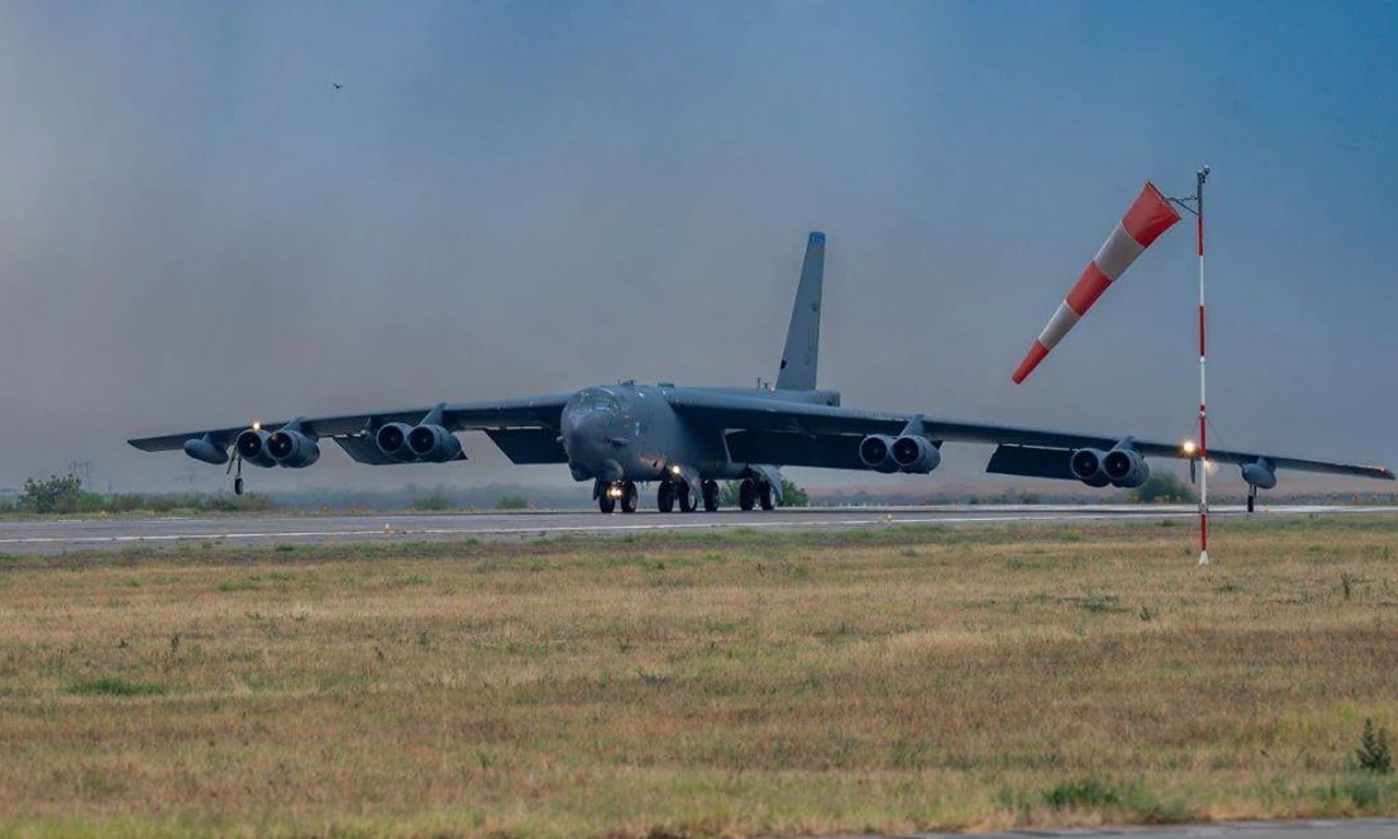 ABD'den şeytani plan: Savunma Bakanlığı, Ortadoğu'ya ek bombardıman uçakları ve savaş gemileri gönderiyor