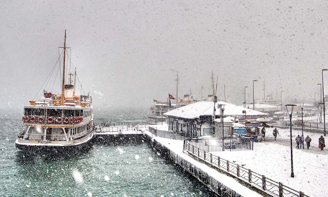 Hafta ortasında yoğun kar yağışı geliyor! Öğleden sonra Marmara...