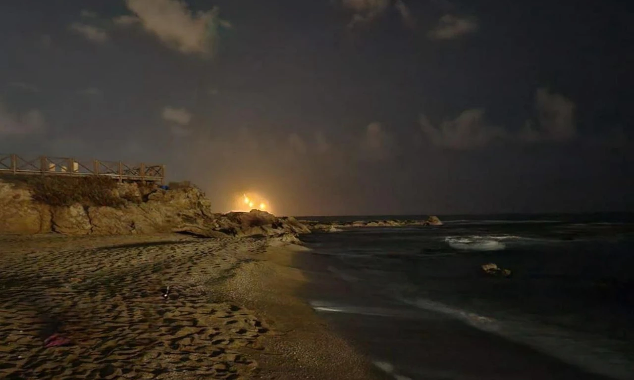 Son dakika... Netanyahu'nun konutunun olduğu Kayserya'da şiddetli patlama