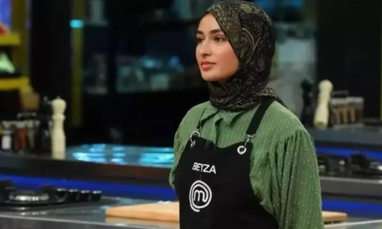 MasterChef Beyza neden yok, yarışmadan ayrıldı mı? Beyza'nın yüzüne ne oldu?