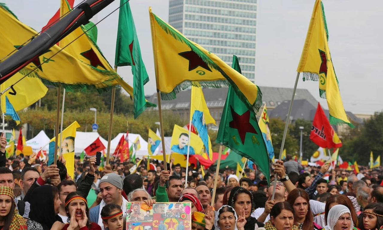 Avrupa PKK ile tanışıyor! İstihbarat raporu yayımlandı: Sinsice örgütleniyorlar, ibadethaneleri hedef alıyorlar