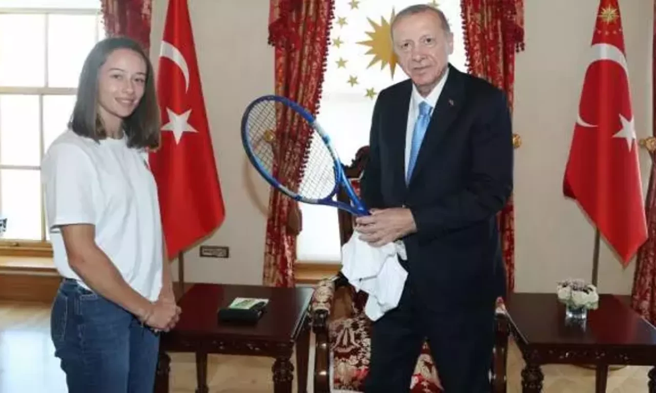 Cumhurbaşkanı Erdoğan'dan Zeynep Sönmez’e şampiyonluk tebriği!