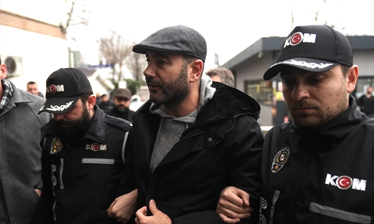 Ayak üstü kırk yalan! Yolsuzluk yapan CHP'li başkan İstanbul'a getirildi: İşte ilk sözleri...