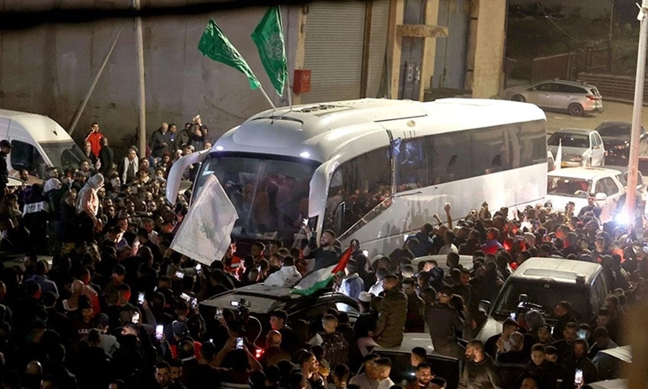 İsrail basını Gazze'deki ateşkesin ayrıntılarını paylaştı! İşgalciler Gazze'den tamamen çekilecek